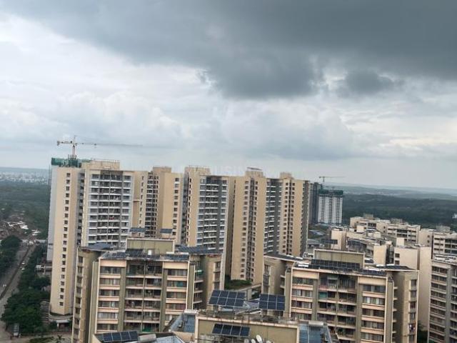 4.5 BHK Apartment in Lohegaon for resale Pune. The reference number is 18368448
