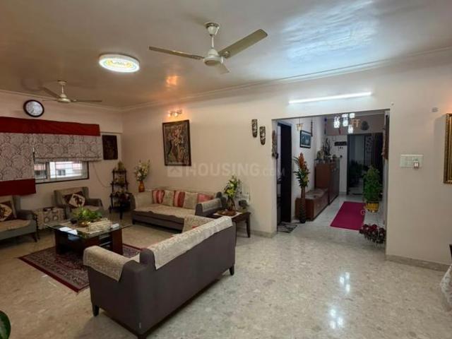 4.5 BHK Apartment in Magarpatta City for resale Pune. The reference number is 20909796