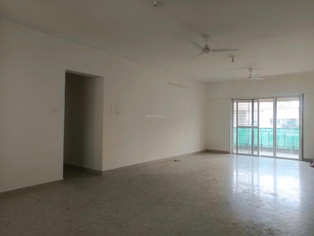 4.5 BHK Apartment in Magarpatta City for resale Pune. The reference number is 20918650