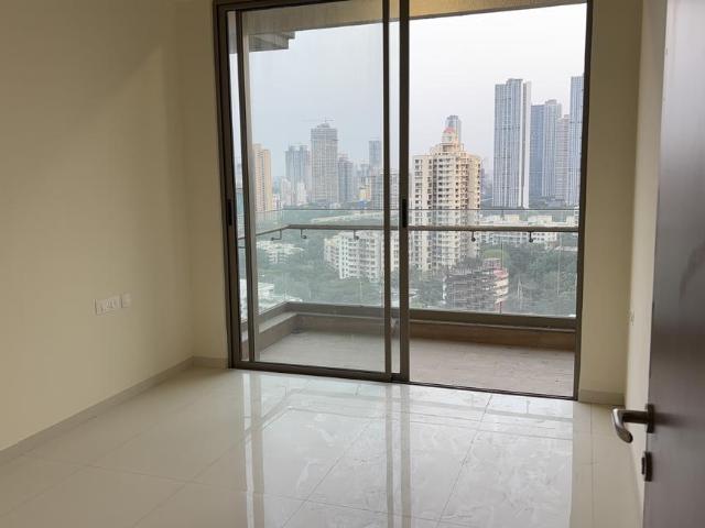 4.5 BHK Apartment in Mulund West for rent Mumbai. The reference number is 20140246