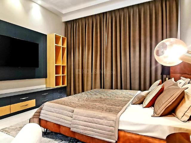 4.5 BHK Apartment in Nabha for resale Zirakpur. The reference number is 20820943