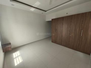 4.5 BHK Apartment in Narsingi for rent Hyderabad. The reference number is 20566636