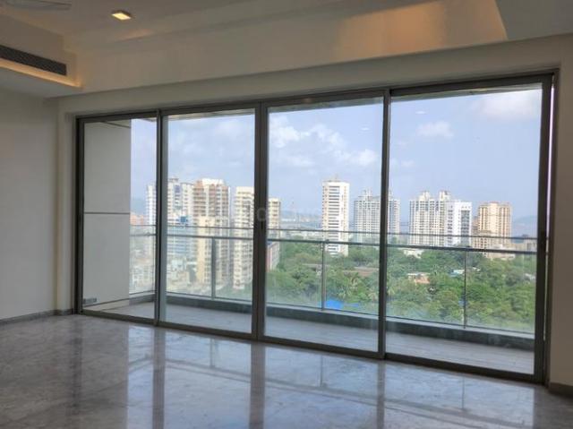 4.5 BHK Apartment in Parel for rent Mumbai. The reference number is 20639410