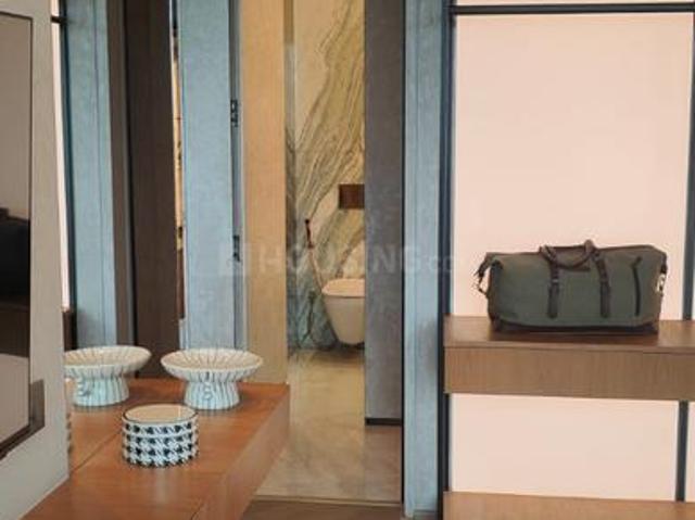 4.5 BHK Apartment in Prabhadevi for rent Mumbai. The reference number is 21338453