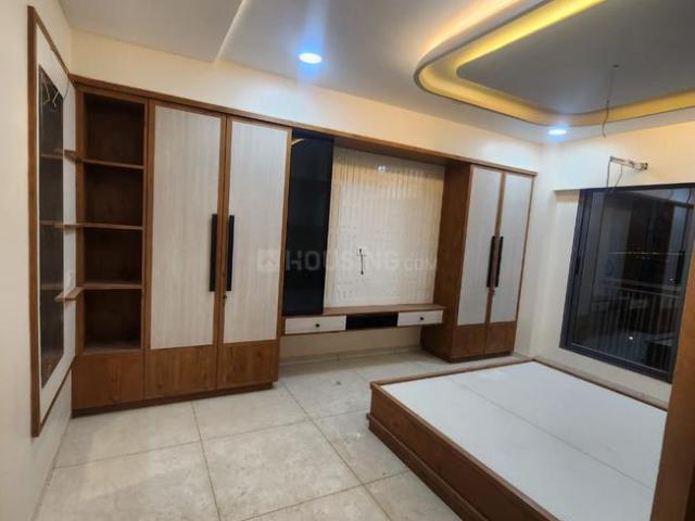 4.5 BHK Apartment in Sargasan for rent Gandhinagar. The reference number is 19804439