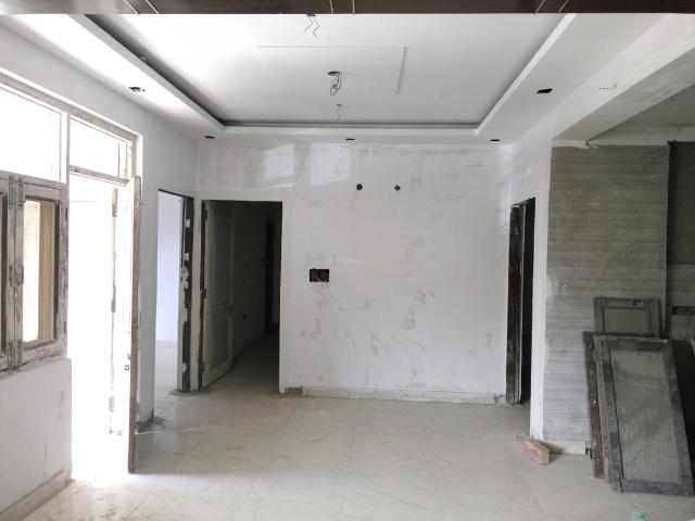4 BHK Apartment in Sector 11 Dwarka for resale New Delhi. The reference number is 20392834