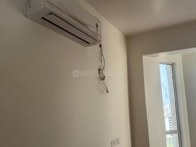 4.5 BHK Apartment in Sector 128 for resale Noida. The reference number is 20583500