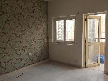 4.5 BHK Apartment in Sector 168 for rent Noida. The reference number is 20303565