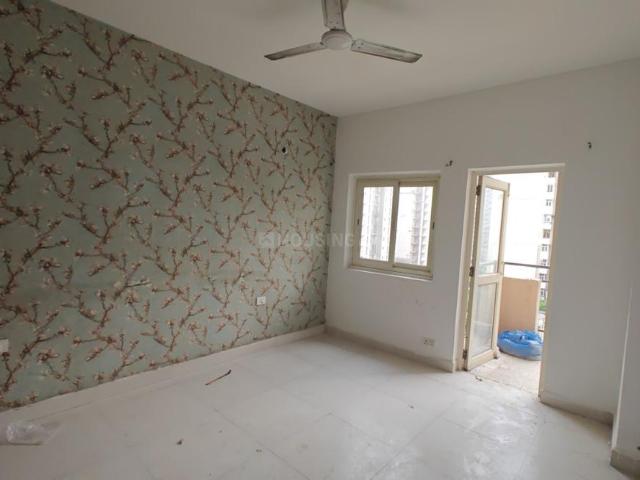 4.5 BHK Apartment in Sector 168 for resale Noida. The reference number is 21037044