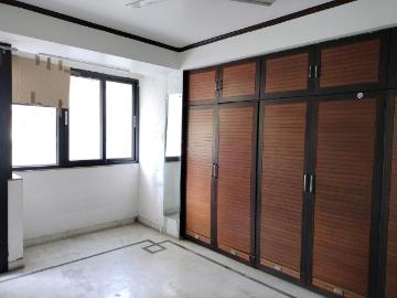 4 BHK Apartment in Sector 22 Dwarka for resale New Delhi. The reference number is 20218285