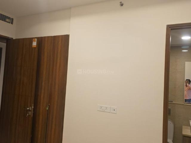 4.5 BHK Apartment in Sector 22 for rent Gurgaon. The reference number is 21154147