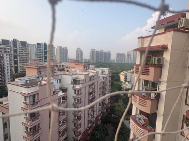 4.5 BHK Apartment in Sector 54 for rent Gurgaon. The reference number is 21117706