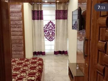4.5 BHK Apartment in Sector 5 Dwarka for rent New Delhi. The reference number is 19938508