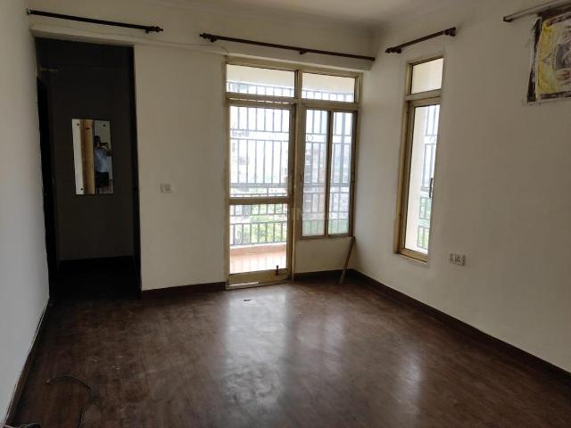 4.5 BHK Apartment in Sector 61 for resale Noida. The reference number is 17609405