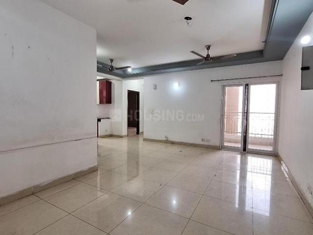 4.5 BHK Apartment in Sector 74 for rent Noida. The reference number is 20412578