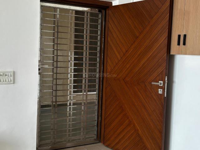 4.5 BHK Apartment in Sector 89 for rent Gurgaon. The reference number is 20560578