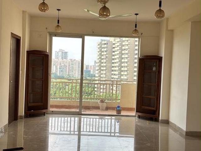 4.5 BHK Apartment in Sector 92 for rent Gurgaon. The reference number is 20833797