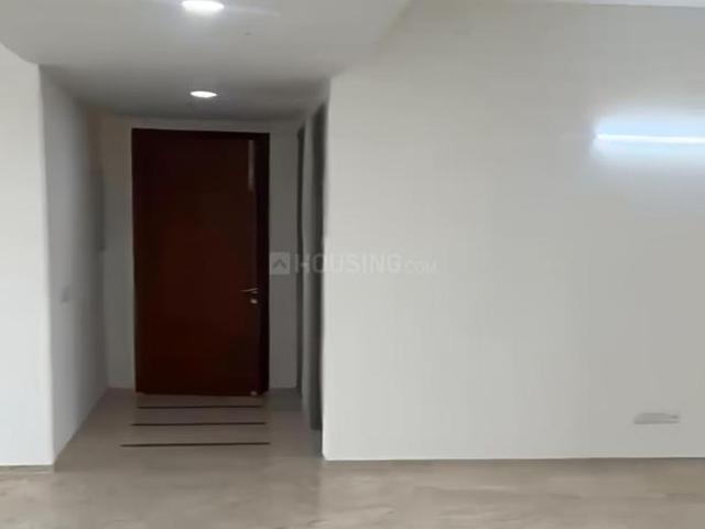 4.5 BHK Apartment in Sector 99 for rent Gurgaon. The reference number is 21065893