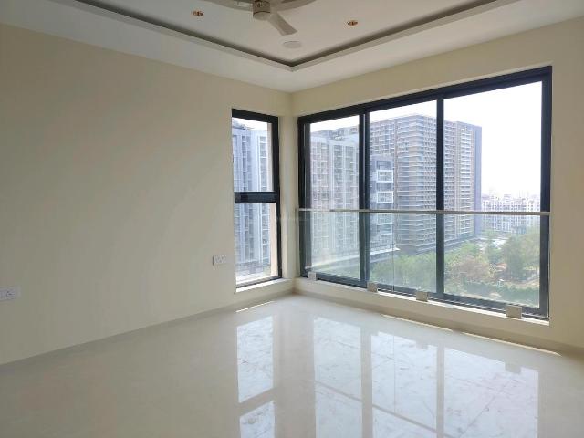 4.5 BHK Apartment in Shivaji Nagar for resale Pune. The reference number is 19647890