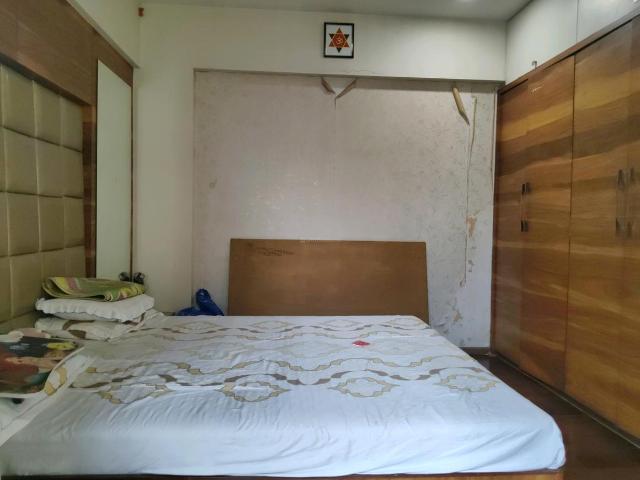 4.5 BHK Duplex in Thane West for rent Thane. The reference number is 20697332