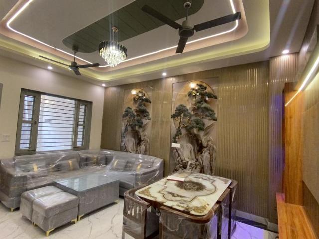 4.5 BHK Duplex in Banjarawala for resale Dehradun. The reference number is 20302173