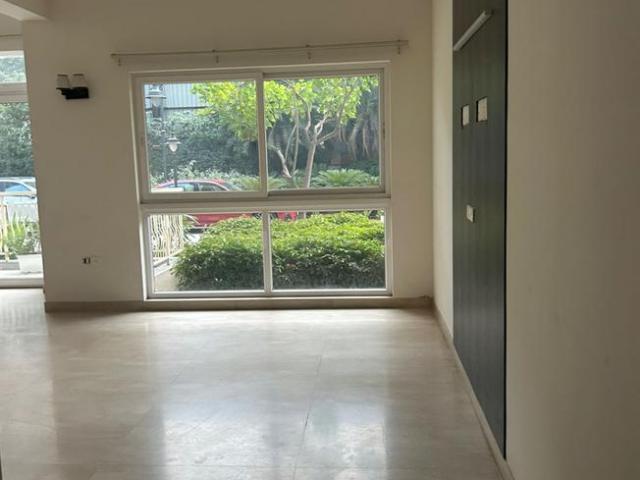 4.5 BHK Duplex in Sector 66 for rent Gurgaon. The reference number is 21344121