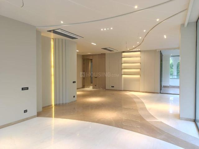 4.5 BHK Independent Builder Floor in Greater Kailash II for resale New Delhi. The reference number is 20401272