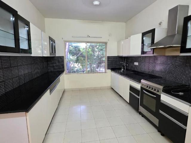 4.5 BHK Independent Builder Floor in Kalyani Nagar for rent Pune. The reference number is 21174704