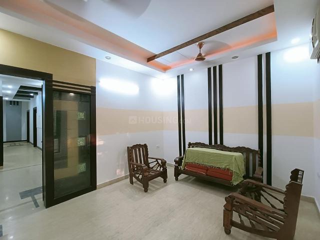 4.5 BHK Independent Builder Floor in Indirapuram for rent Ghaziabad. The reference number is 21120192