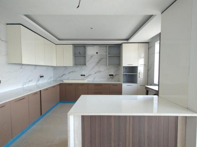 4.5 BHK Independent Builder Floor in Sector 17 for resale Faridabad. The reference number is 20985449
