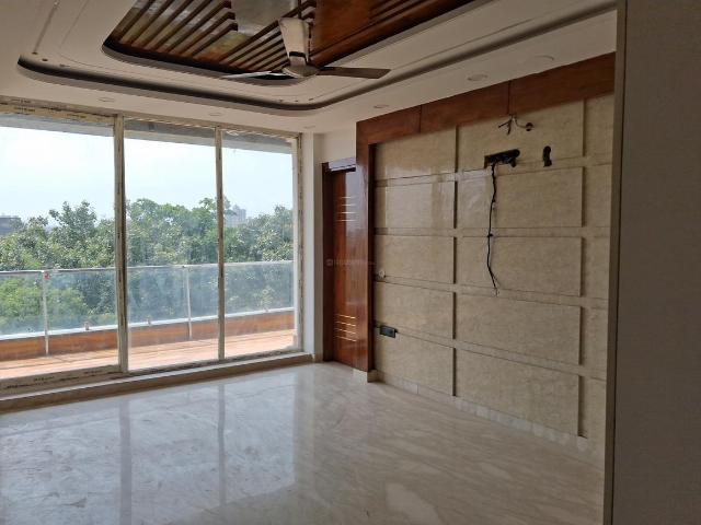 4.5 BHK Independent Builder Floor in Sector 21B for resale Faridabad. The reference number is 20949383