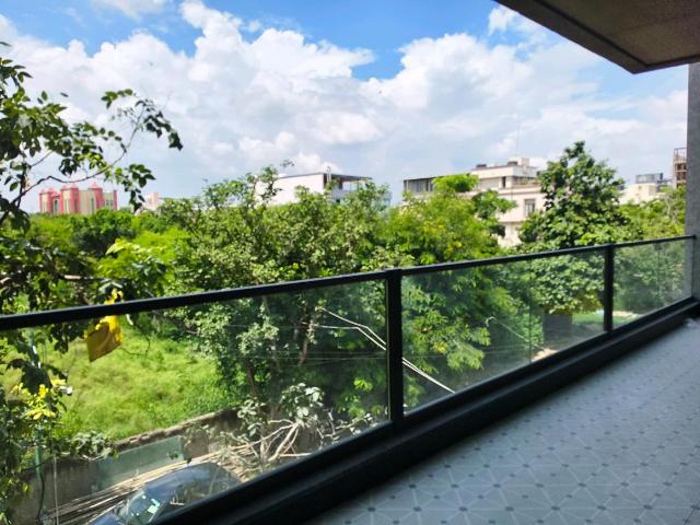 4.5 BHK Independent Builder Floor in Sector 45 for resale Gurgaon. The reference number is 21042541