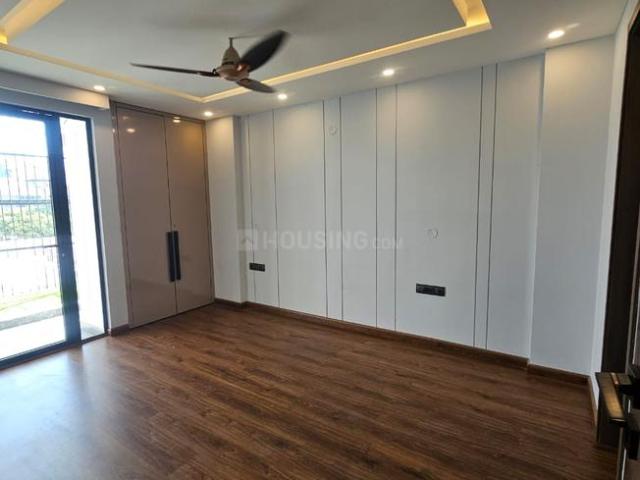 4.5 BHK Independent Builder Floor in Sector 56 for resale Gurgaon. The reference number is 19687525
