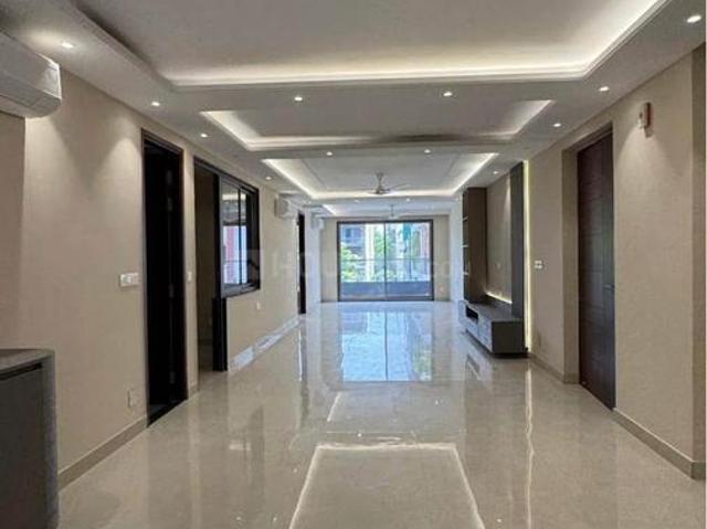 4.5 BHK Independent Builder Floor in Sector 50 for rent Gurgaon. The reference number is 20702563