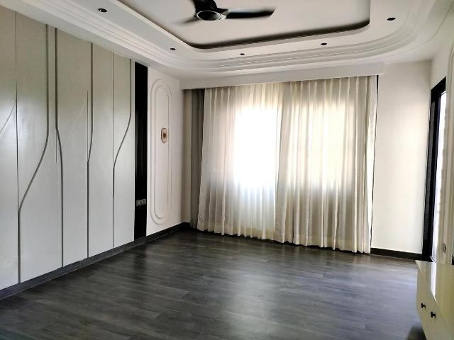 4.5 BHK Independent Builder Floor in Sector 65 for resale Gurgaon. The reference number is 20134883
