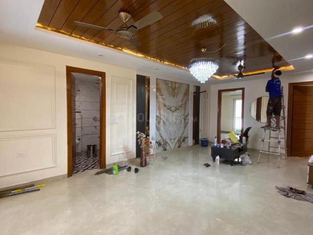 4.5 BHK Independent Builder Floor in Palam Vihar for resale Gurgaon. The reference number is 20410485