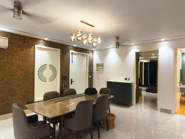 4.5 BHK Independent Builder Floor in Vasant Kunj for rent New Delhi. The reference number is 20604034