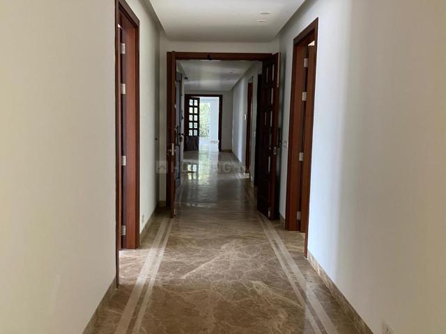 4.5 BHK Independent Builder Floor in Vasant Vihar for rent New Delhi. The reference number is 21187038