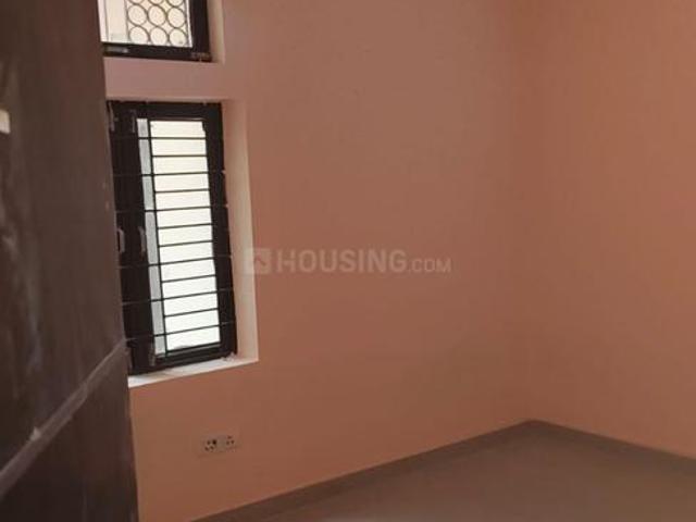 4.5 BHK Independent Builder Floor in Vrindavan Yojana for rent Lucknow. The reference number is 20569743