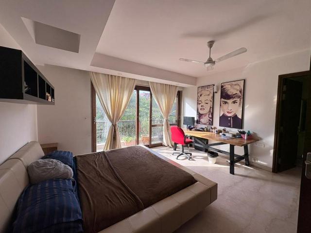4.5 BHK Independent House in Neeti Bagh for rent New Delhi. The reference number is 20420744