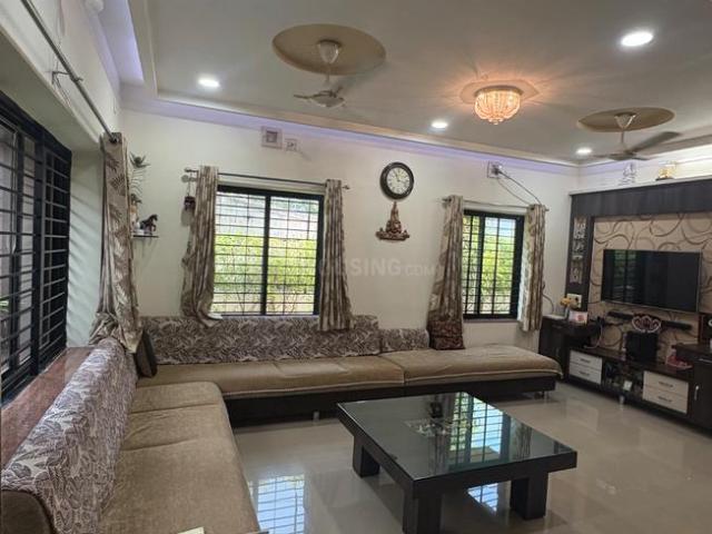 4.5 BHK Independent House in Bakrol for resale Anand. The reference number is 19521386