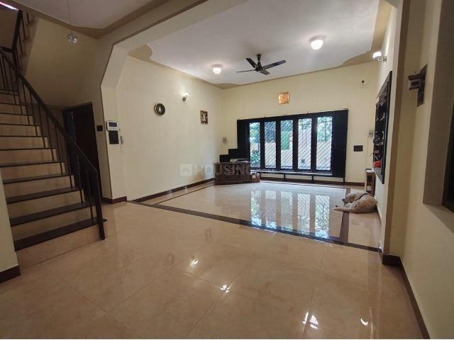 4.5 BHK Independent House in C V Raman Nagar for rent Bengaluru. The reference number is 20760337