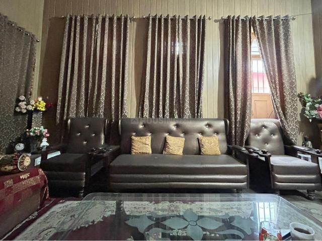 4.5 BHK Independent House in Channi Himmat for rent Jammu. The reference number is 18175092