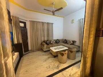 4.5 BHK Independent House in Duhai for resale Ghaziabad. The reference number is 20112921