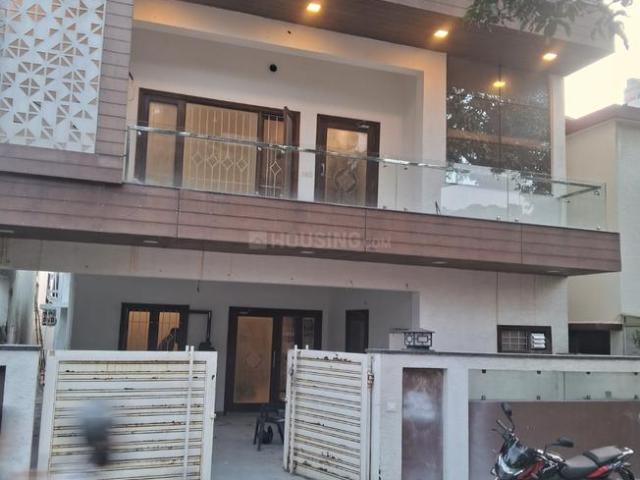 4.5 BHK Independent House in Dalanwala for rent Dehradun. The reference number is 21086759