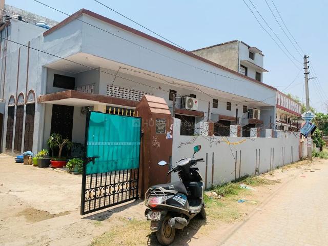 4.5 BHK Independent House in Deokali for rent Ayodhya. The reference number is 11195260