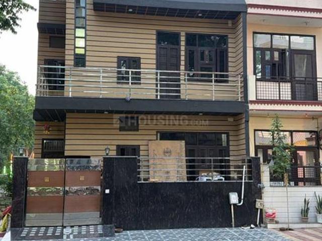 4.5 BHK Independent House in Delta I for resale Greater Noida. The reference number is 20099637