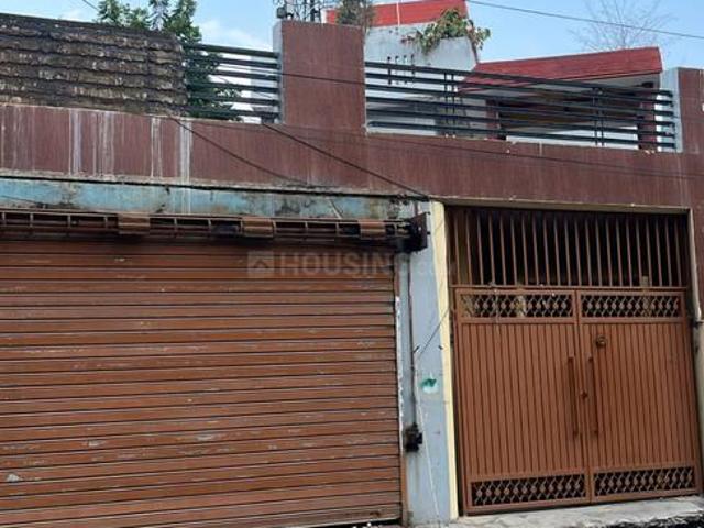 4.5 BHK Independent House in Gomti Nagar for resale Lucknow. The reference number is 16438850