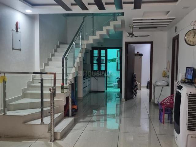 4.5 BHK Independent House in Gomti Nagar for resale Lucknow. The reference number is 19315606