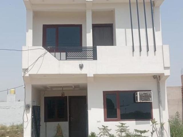 4.5 BHK Independent House in Govindpuram for resale Ghaziabad. The reference number is 19973877
